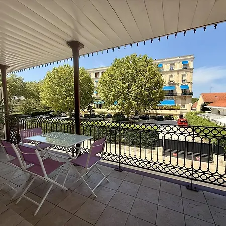 Centre : T2 Equipe A 150m De La Avec Loggia Et Parking Securise - Fr-1-433-5 Apartmán Arcachon